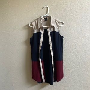 💛Ann Taylor sleeveless colorblock top, button down front, tan, blue and burg, M